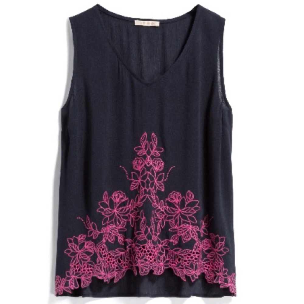 Mickie Embroidery Detail Top (Stitch Fix)